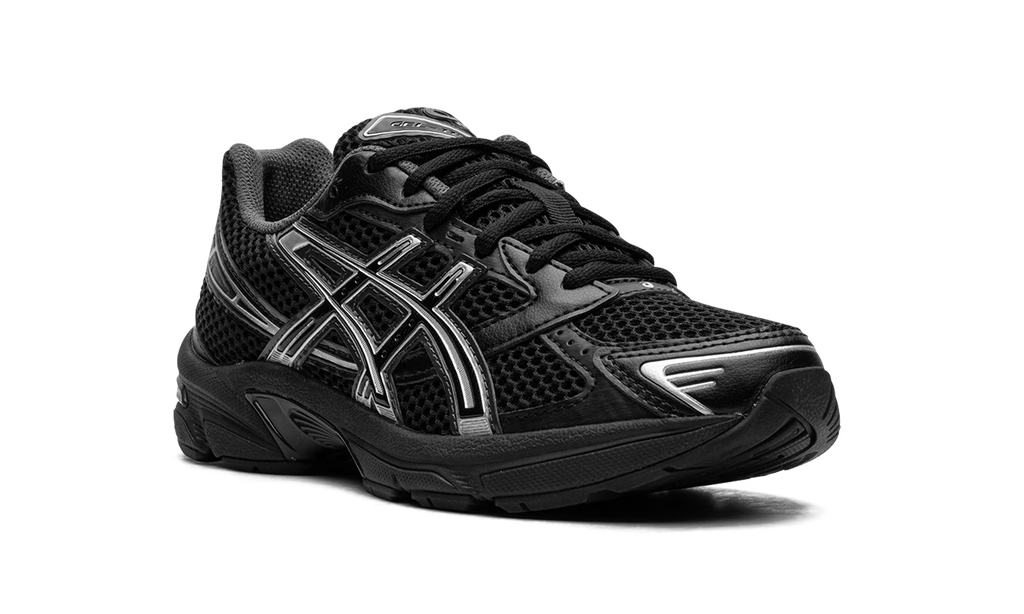 ASICS MENS Gel 1130 "Black / Pure Silver" 1201A906 001 from Stadium Goods